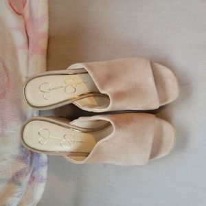 Jessica Simpson tan heels new with box 9.5